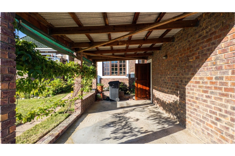 2 Bedroom Property for Sale in Old Place Western Cape